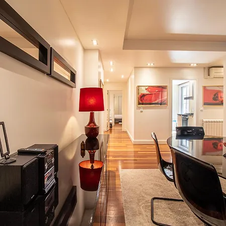 Chiado Deluxe Terrace 3 Bedroom Daire Lisboa