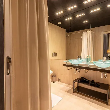 Chiado Deluxe Terrace 3 Bedroom Daire