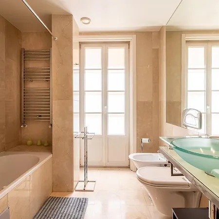 Daire Chiado Deluxe Terrace 3 Bedroom *