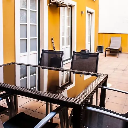 Chiado Deluxe Terrace 3 Bedroom *