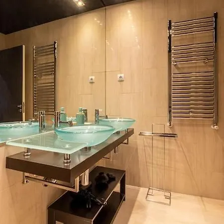 Apartment Chiado Deluxe Terrace 3 Bedroom Lisbon