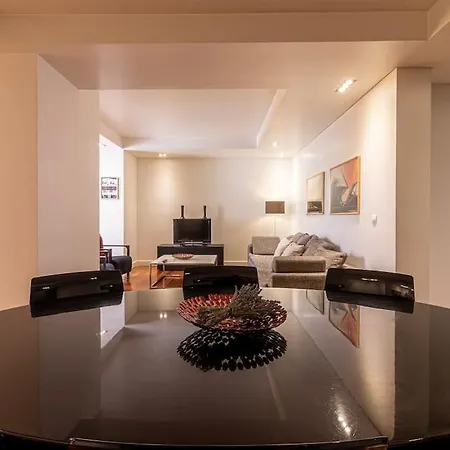 Chiado Deluxe Terrace 3 Bedroom *