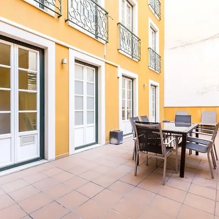 Chiado Deluxe Terrace 3 Bedroom Apartment Lisbon